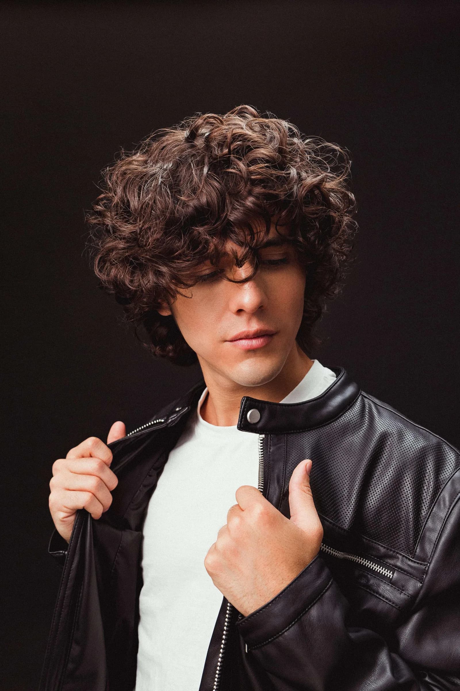Diego Ocano modeling photo 14